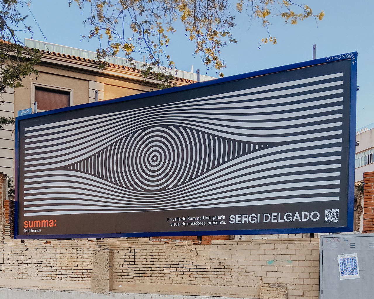 La Valla de Summa por Sergi Delgado en la calle Badajoz de Barcelona